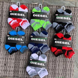 size7-8.5 boy QTWCREW socks (any 2 set W/12…